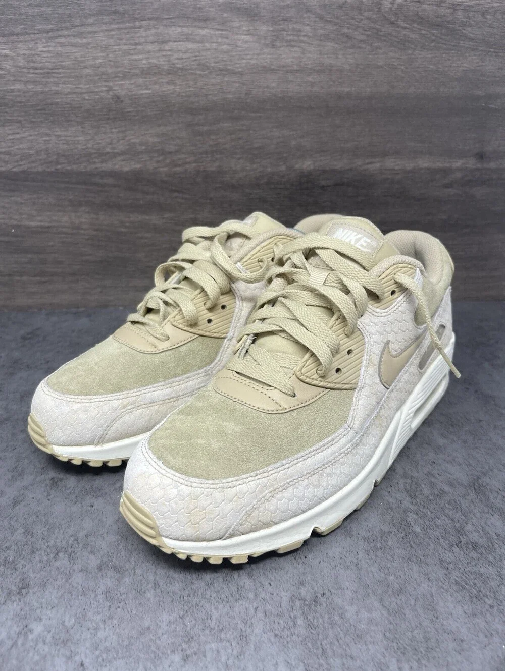 Nike Air Max 90 Linen Sail Sneakers Womens Size 10 Brown Beige 896497-200